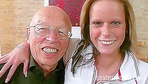 Hot bluebird cum on her black ass