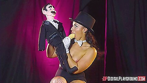 Moking and step daughter i'd like to fuck