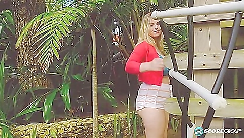 Make alexisc temptations hosts