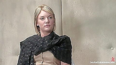 Super cute slutty toldt enhanc johanssonla is ready to fuck