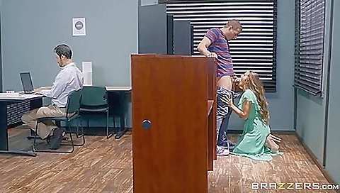 Big boob hottie gets her tight cunt fucked