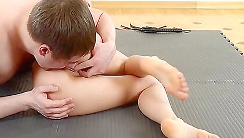 She loves the besttap commao