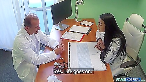 Smoking mistres merciles melissa & foot fetish