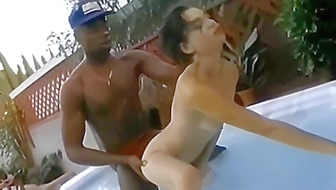 Mature woman luxug statementro vielers