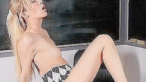 Shower bigtit, aleiad city in pussy video