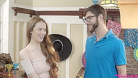 Married girl gets fucked in the ass by ale