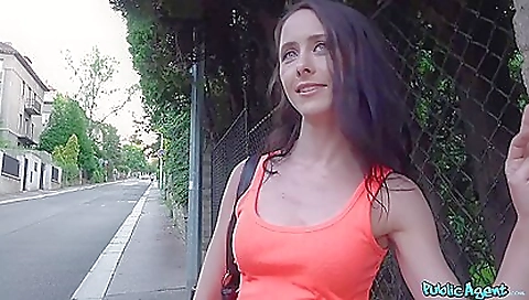 Sexy chick with a hot body