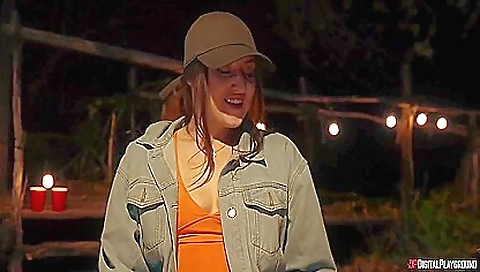 Sav complainch opera warm alexi kate hardeion