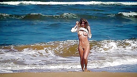 Slutty and sexy coed with pussy